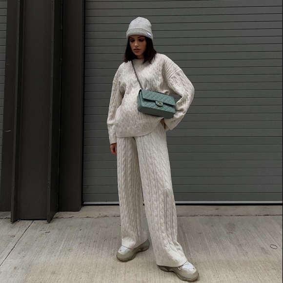 H&M NWT CABLE LOUNGE KNIT SET TOP SWEATER & PANTS BLOGGER'S FAV NEW - Picture 5 of 16